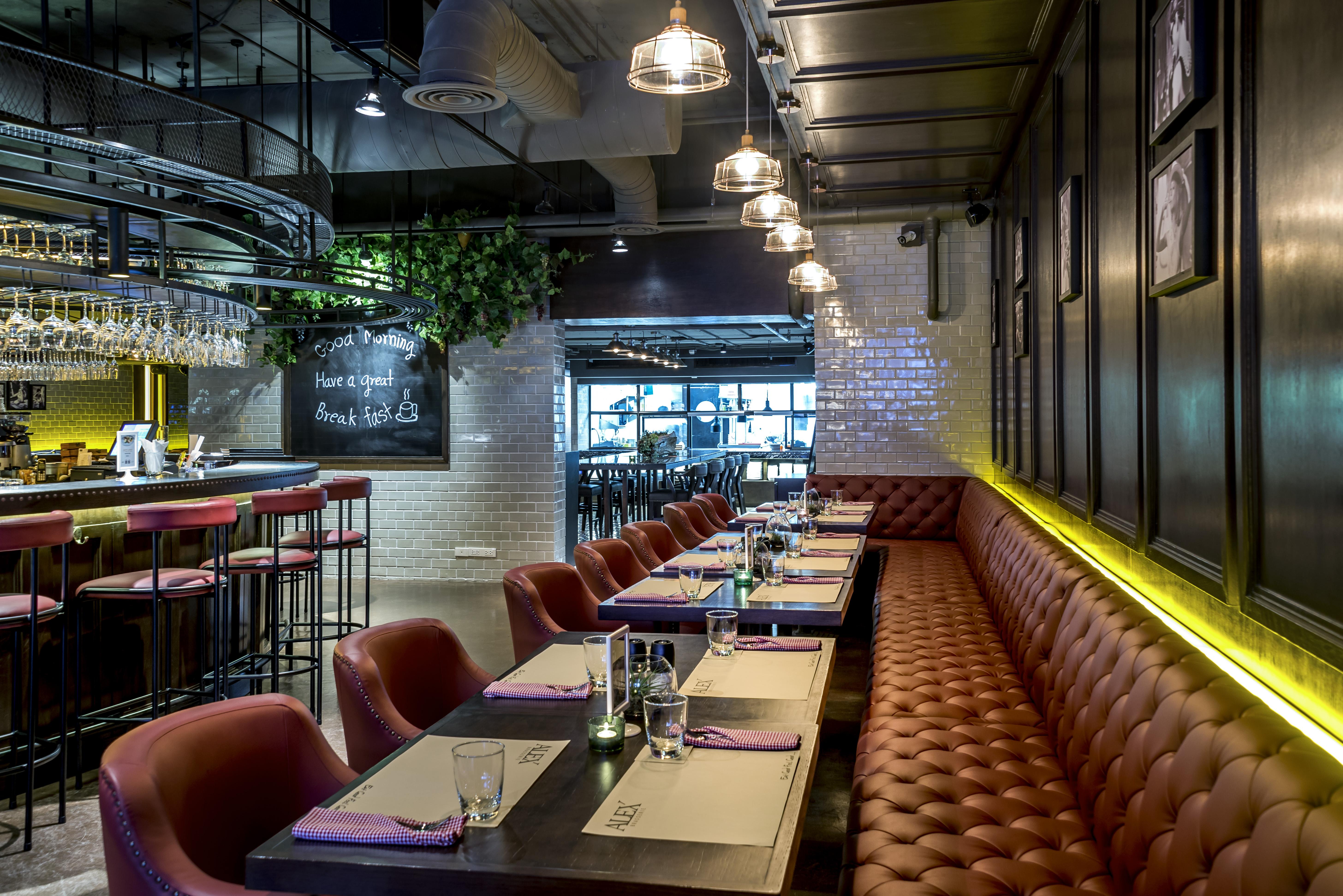 Mercure Sukhumvit 11 Khách sạn 4*
